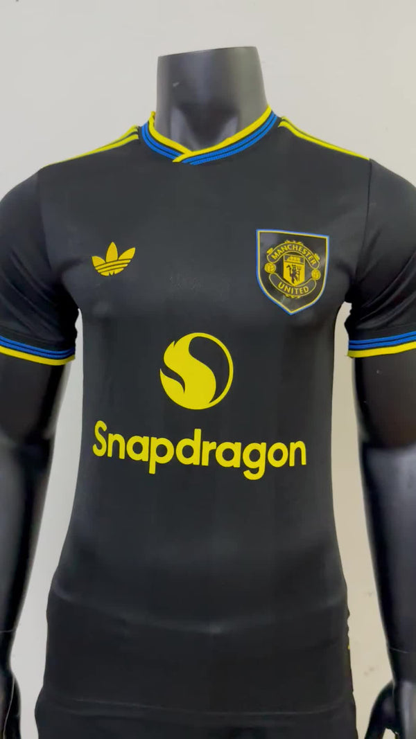 Manchester United · 2025/26 · Third · Player · Jersey