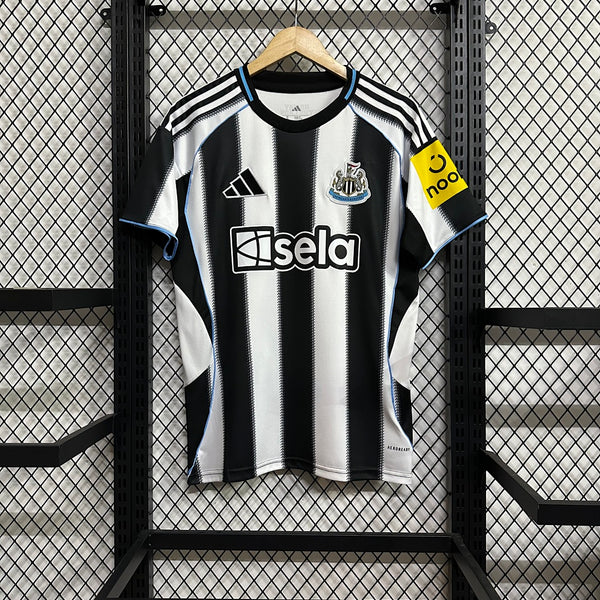 Newcastle United · 2025/26 · Home · Jersey