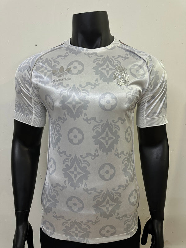 Real Madrid · 2025/26 · Collaboration claim; LV claim · Player · Jersey