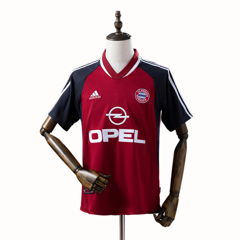 Bayern Munich · 2001/02 · Home · Retro Jersey front view