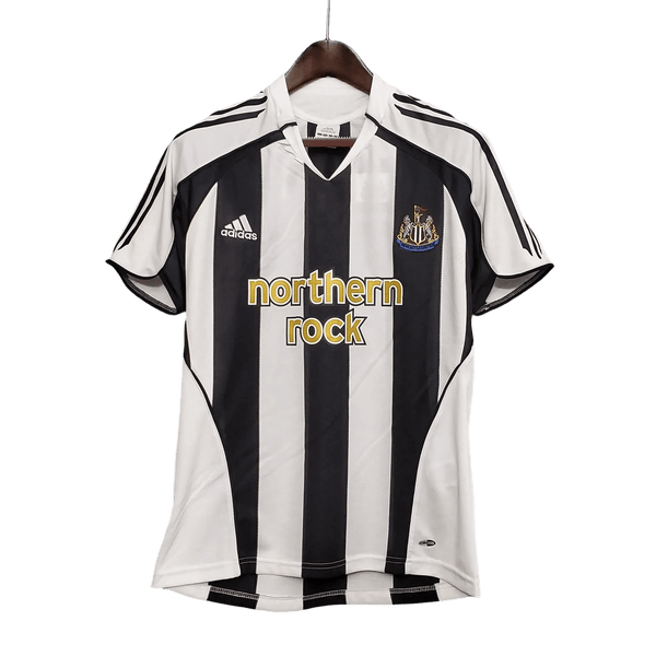 Newcastle United · 2005/06 · Home · Retro Jersey