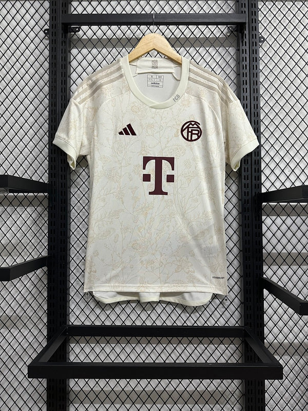 Bayern Munich · 2023/24 · Third · Jersey