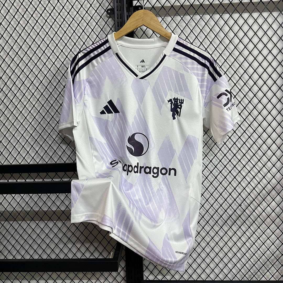 Manchester United · 2025/26 · Away · Jersey