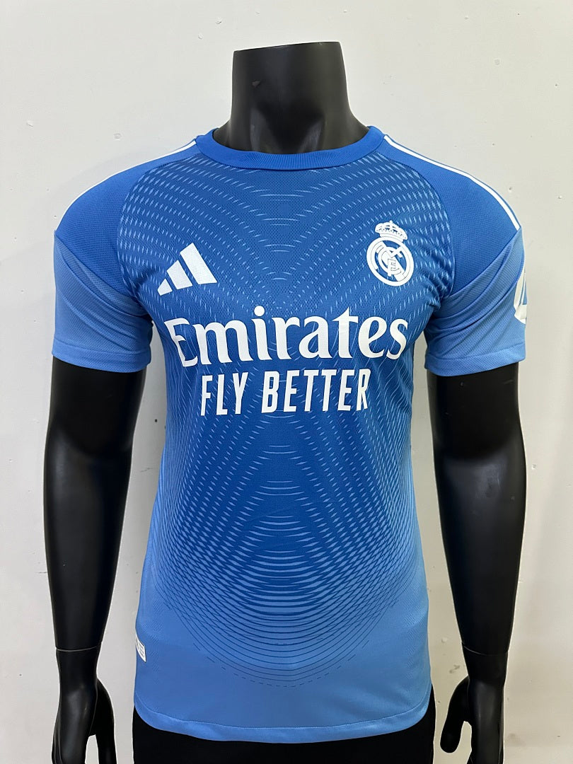Real Madrid · 2025/26 · Goalkeeper · Blue · Player · Jersey
