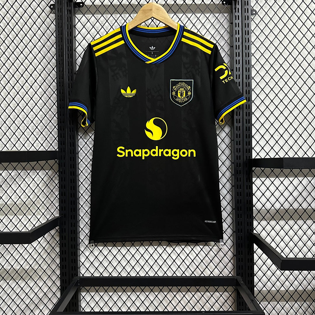 Manchester United · 2025/26 · Third · Jersey